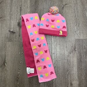 Disneyland Mickey Mouse Beanie and Scarf
